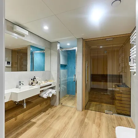 ホリデーパーク Uzdrowisko Barbarka シフィノウイシチェ